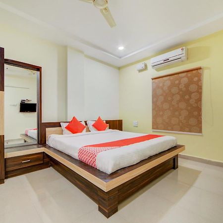 Hotel O Ksl Guest House Karimnagar Eksteriør bilde