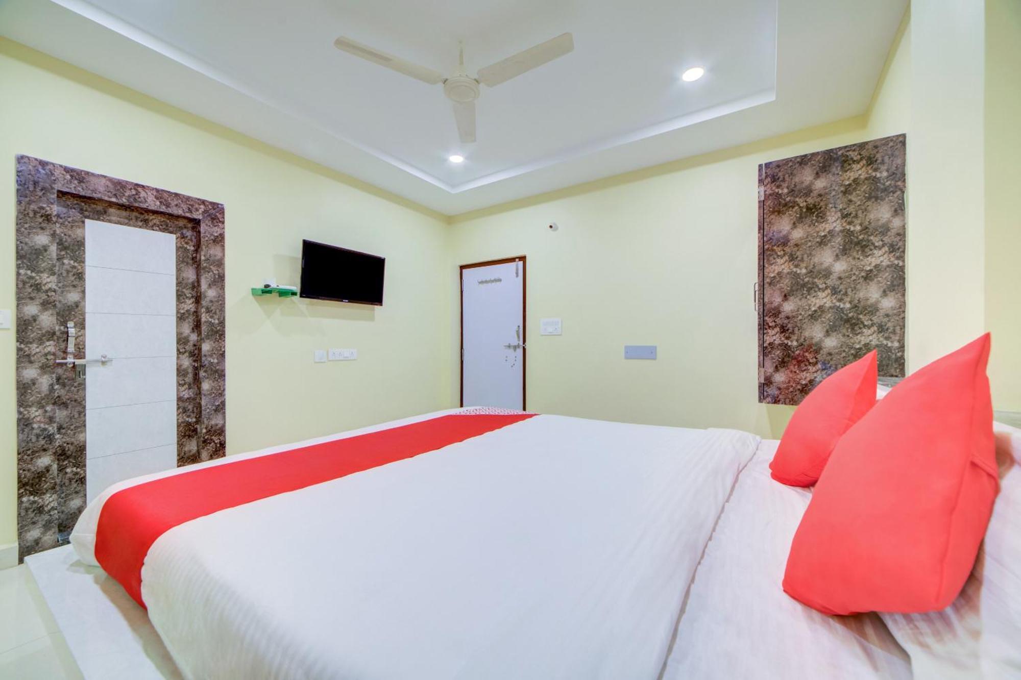 Hotel O Ksl Guest House Karimnagar Eksteriør bilde