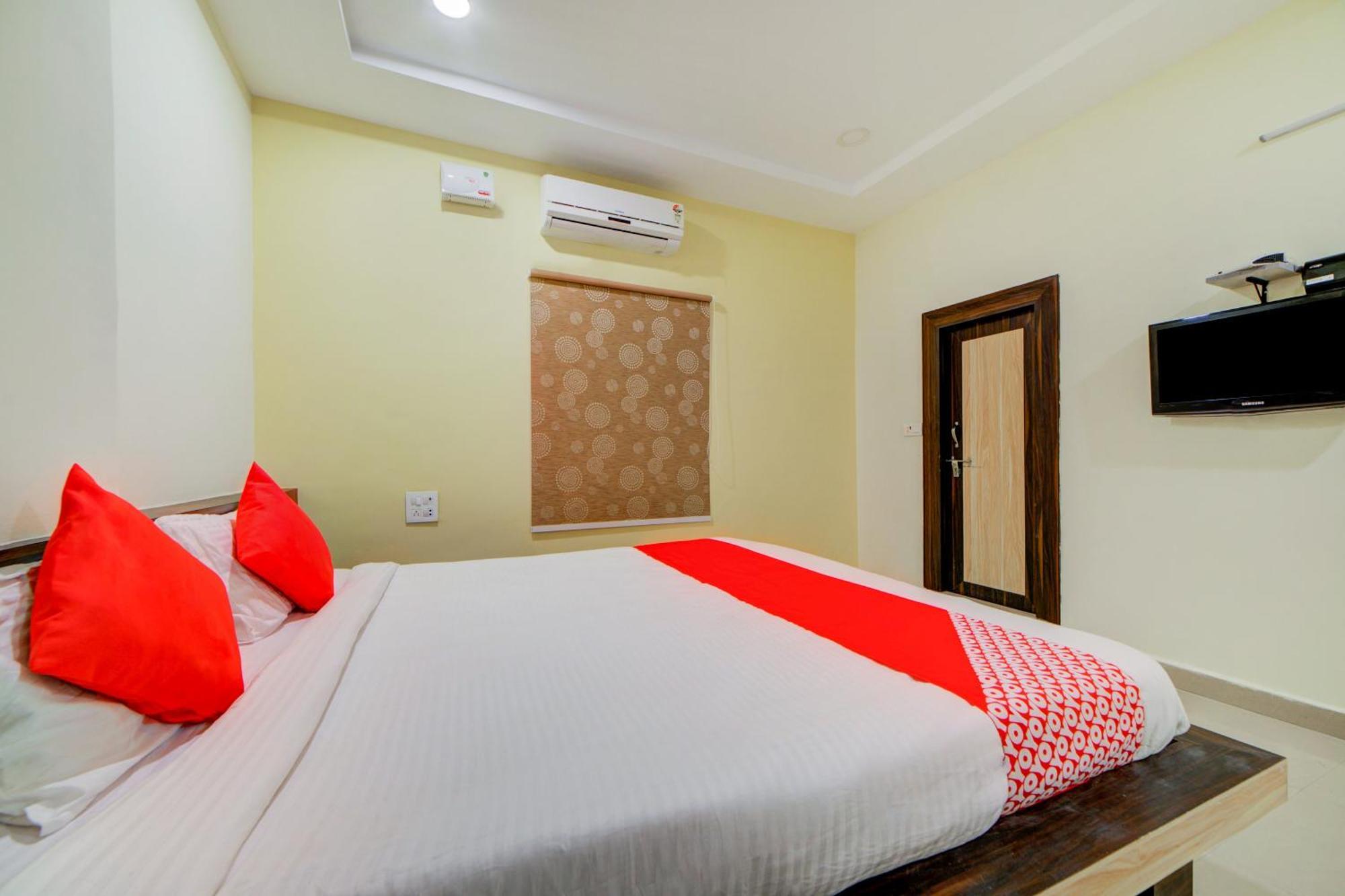Hotel O Ksl Guest House Karimnagar Eksteriør bilde